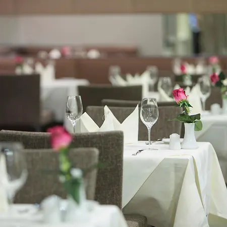 Schillerpark Linz, A Member Of Radisson Individuals 4*