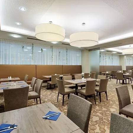 Ξενοδοχείο Schillerpark Linz, A Member Of Radisson Individuals 4*
