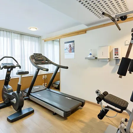 Hotel Schillerpark Linz, A Member Of Radisson Individuals 4*